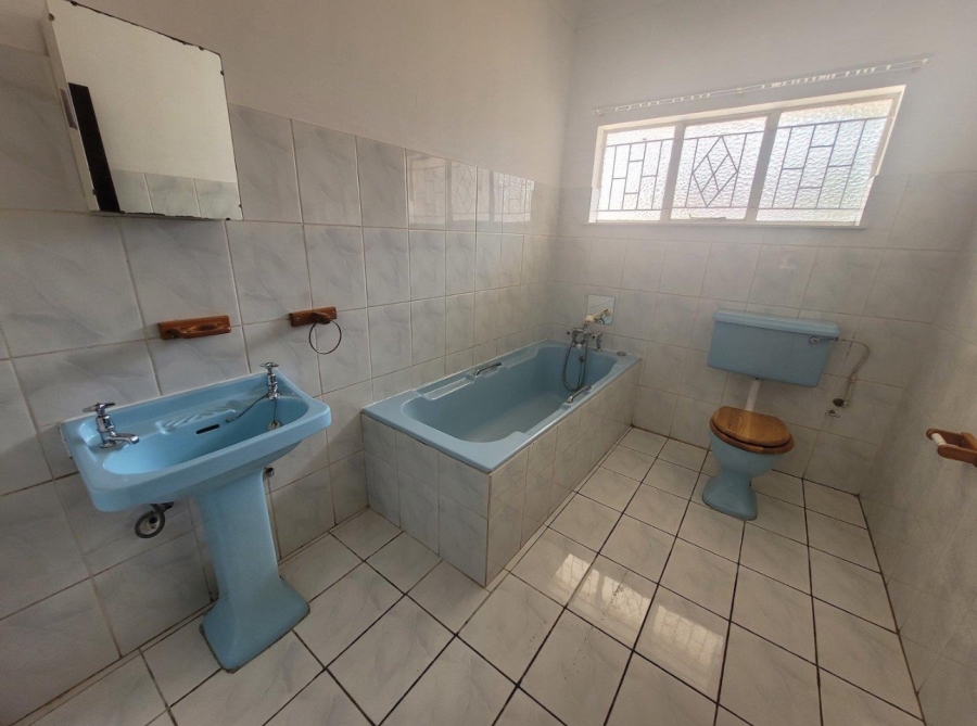 5 Bedroom Property for Sale in Dan Pienaar Free State